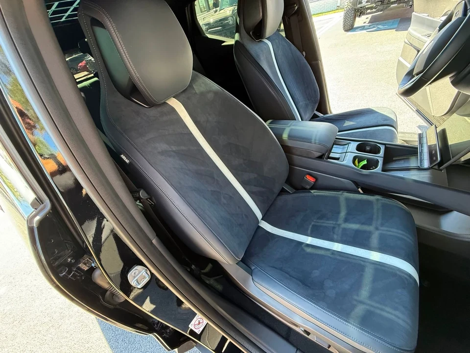 2023 Fisker Ocean - Image 12 of 12