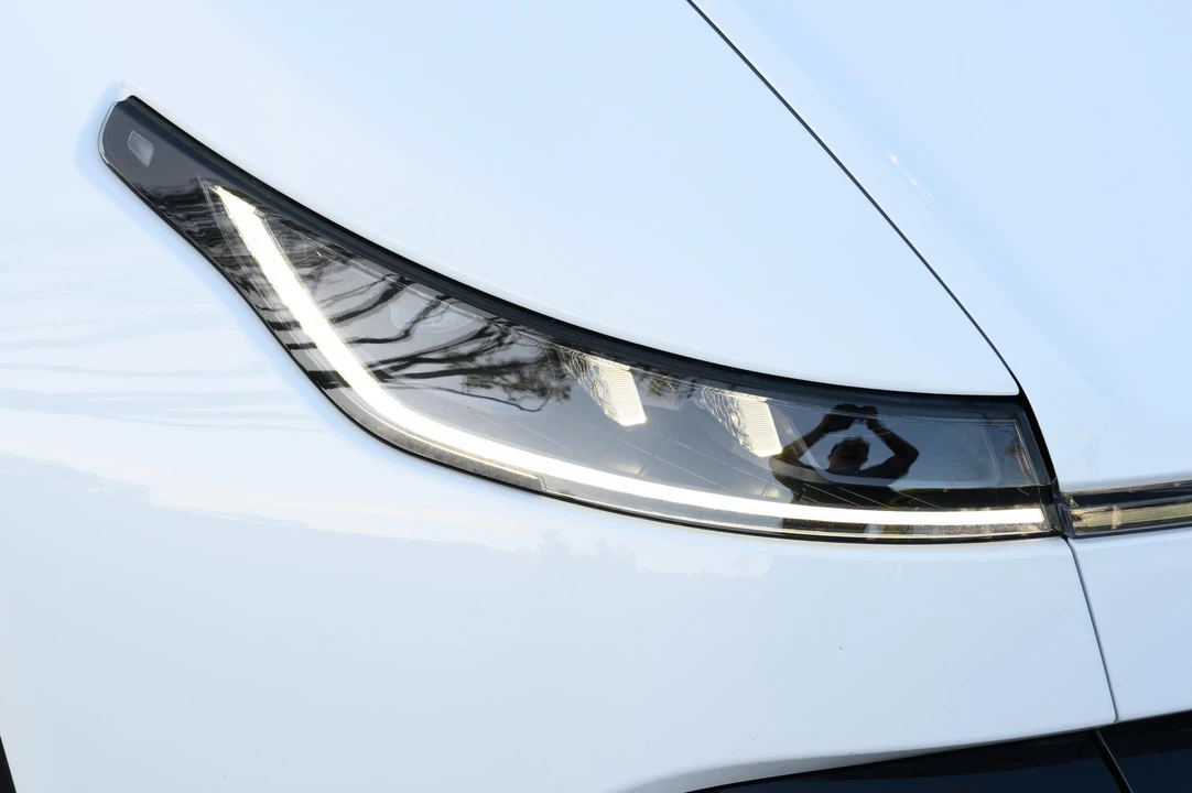 2023 Fisker Ocean - Image 21 of 31