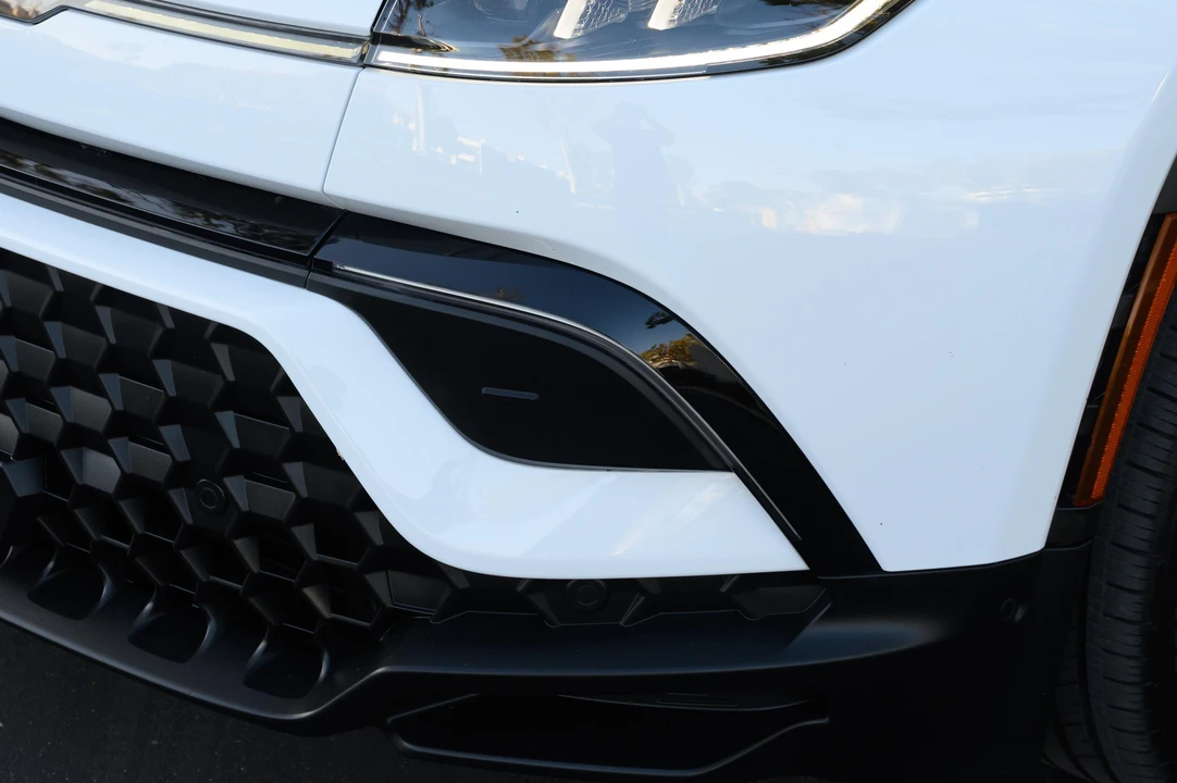 2023 Fisker Ocean - Image 27 of 31
