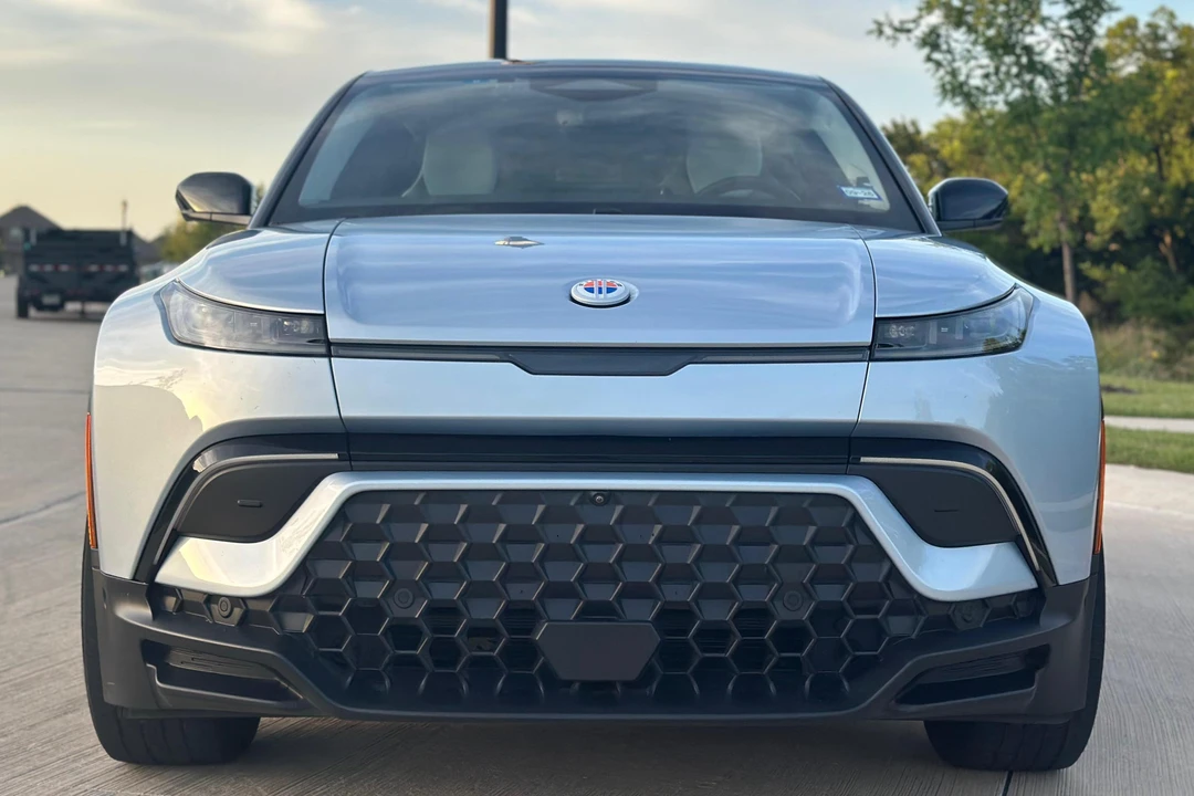 2023 Fisker Ocean - Image 2 of 31