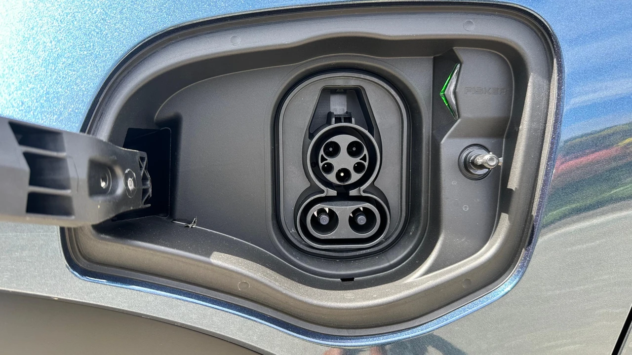 2023 Fisker Ocean - Image 25 of 31