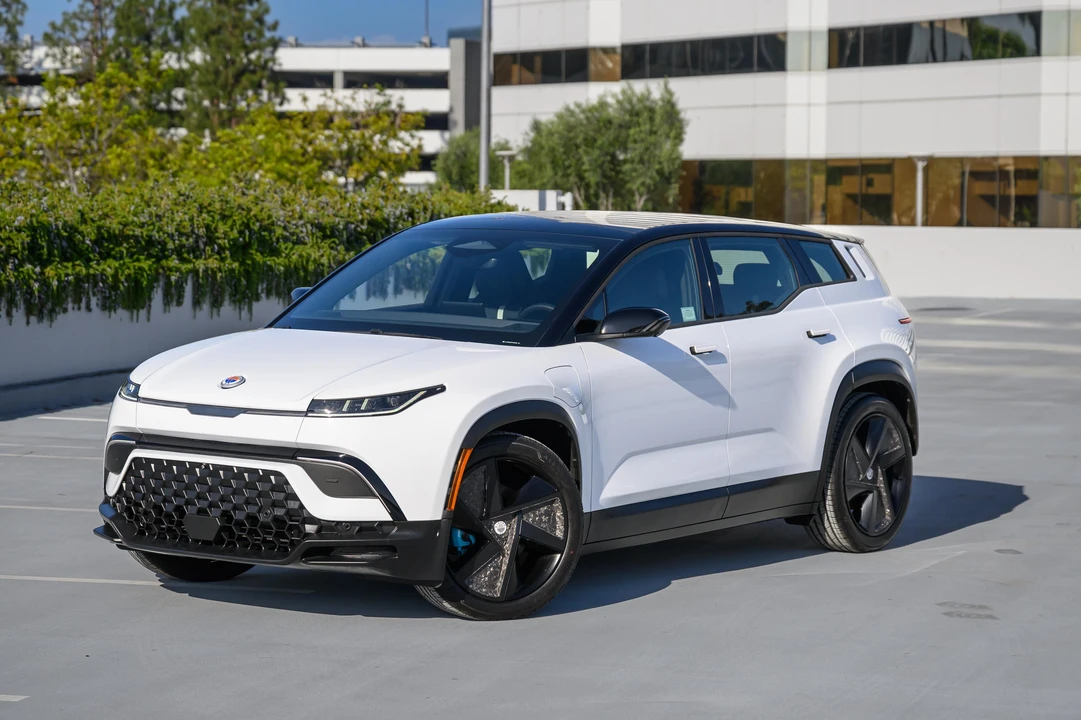 2023 Fisker Ocean - Image 8 of 31
