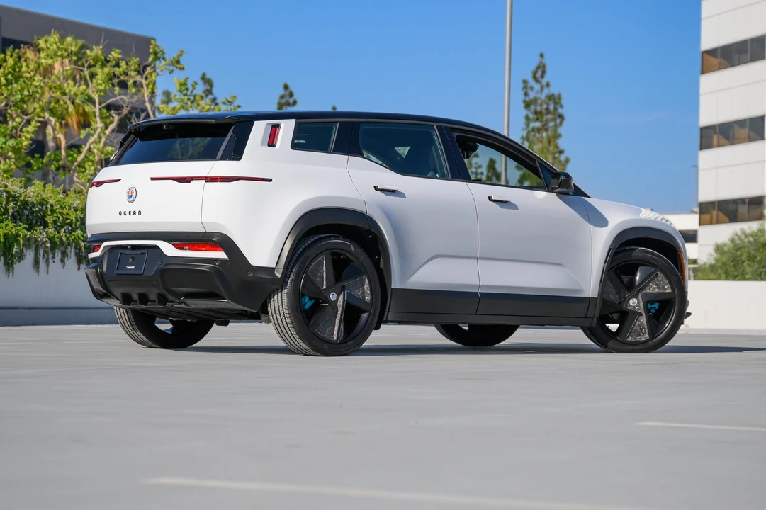 2023 Fisker Ocean - Image 15 of 31