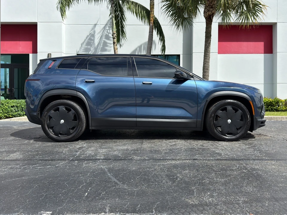 2023 Fisker Ocean - Image 3 of 21