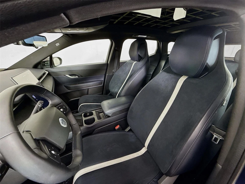 2023 Fisker Ocean - Image 18 of 21
