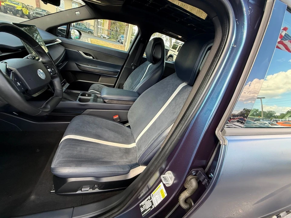 2023 Fisker Ocean - Image 7 of 12