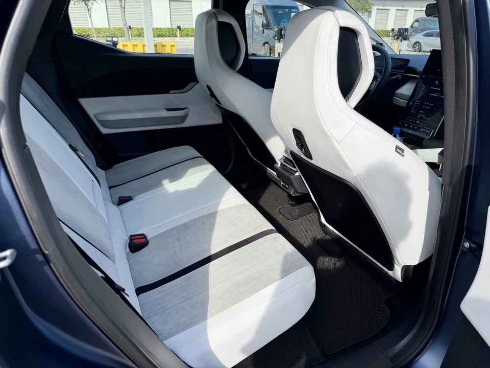 2023 Fisker Ocean - Image 12 of 17