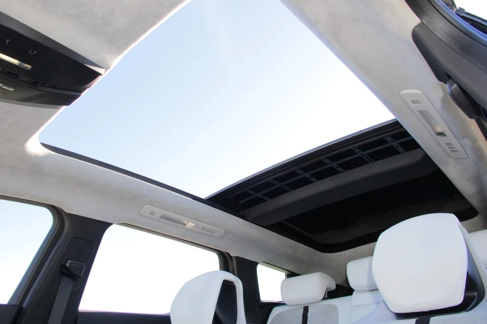 2023 Fisker Ocean - Image 9 of 20
