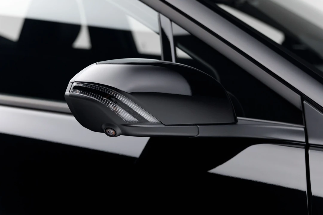 2023 Fisker Ocean - Image 30 of 31