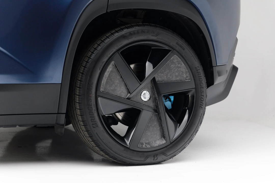 2023 Fisker Ocean - Image 29 of 31