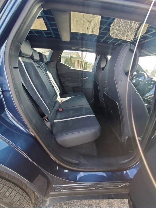 2023 Fisker - Image 10 of 12