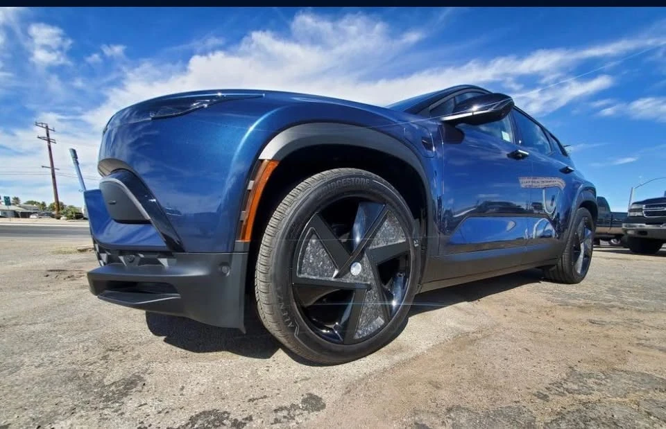 2023 Fisker - Image 5 of 12