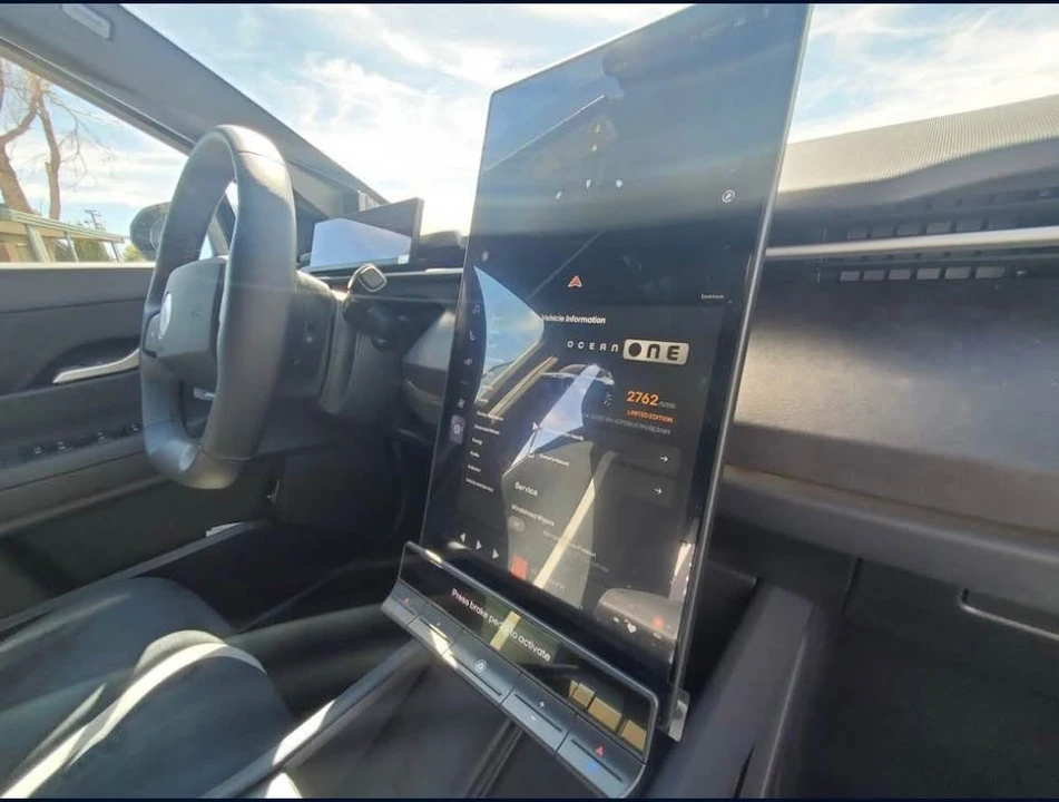 2023 Fisker - Image 7 of 12