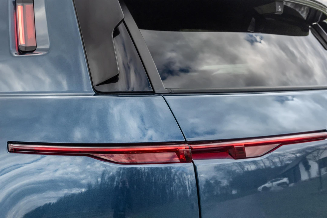 2023 Fisker Ocean - Image 22 of 31