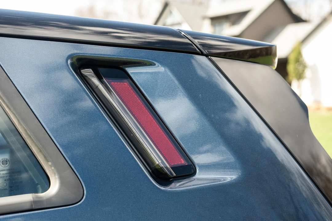 2023 Fisker Ocean - Image 21 of 31
