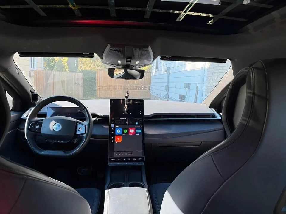 2023 Fisker Ocean - Image 7 of 8