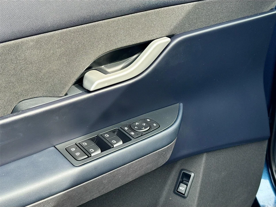 2023 Fisker Ocean - Image 15 of 21