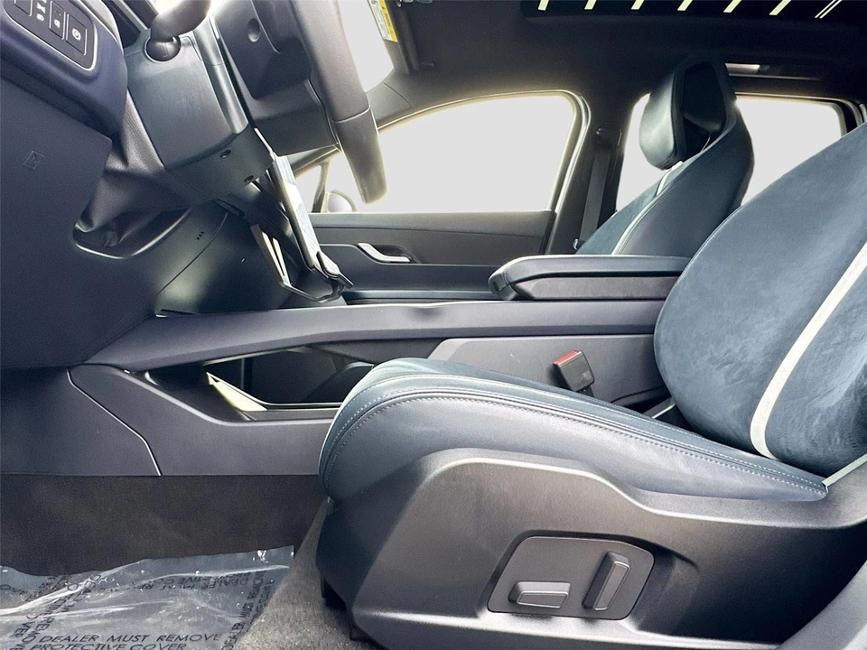 2023 Fisker Ocean - Image 17 of 21