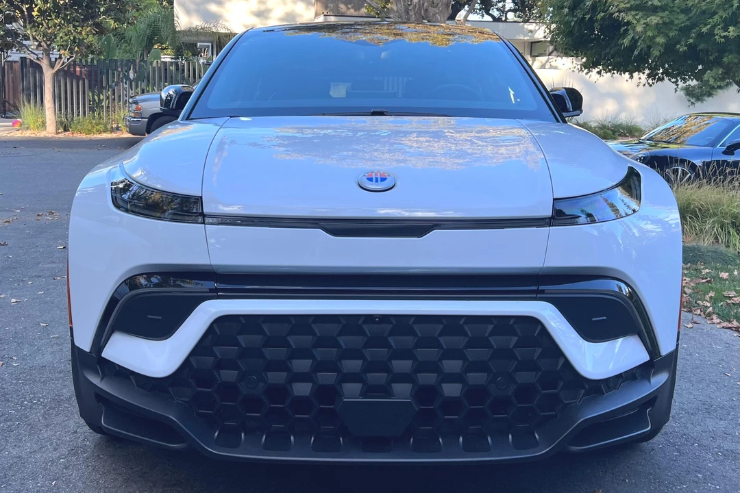 2023 Fisker Ocean - Image 2 of 31