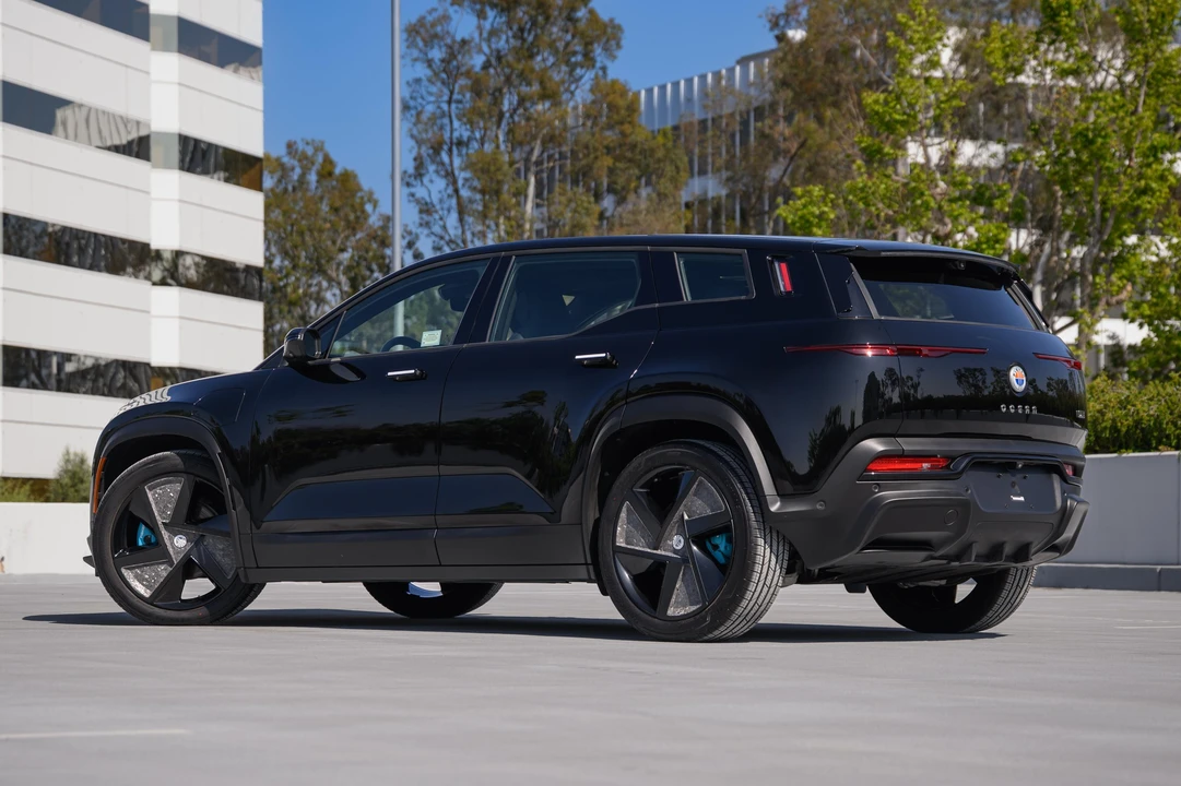 2023 Fisker Ocean - Image 8 of 31