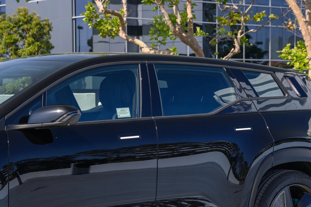 2023 Fisker Ocean - Image 24 of 31