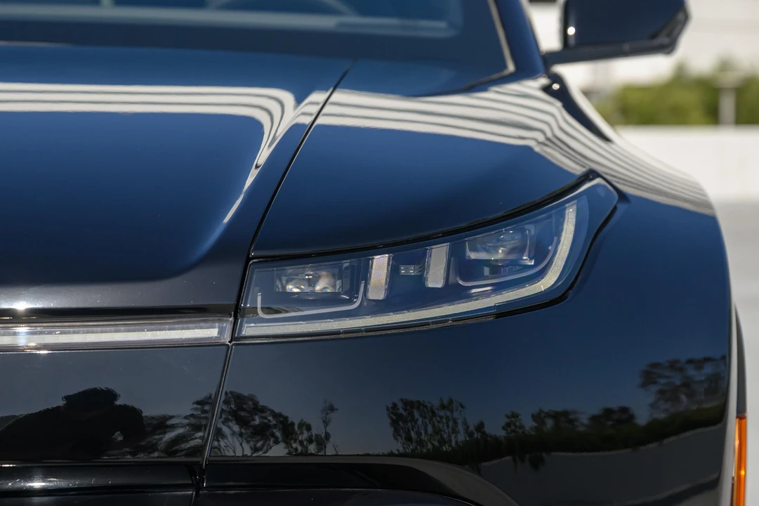 2023 Fisker Ocean - Image 19 of 31