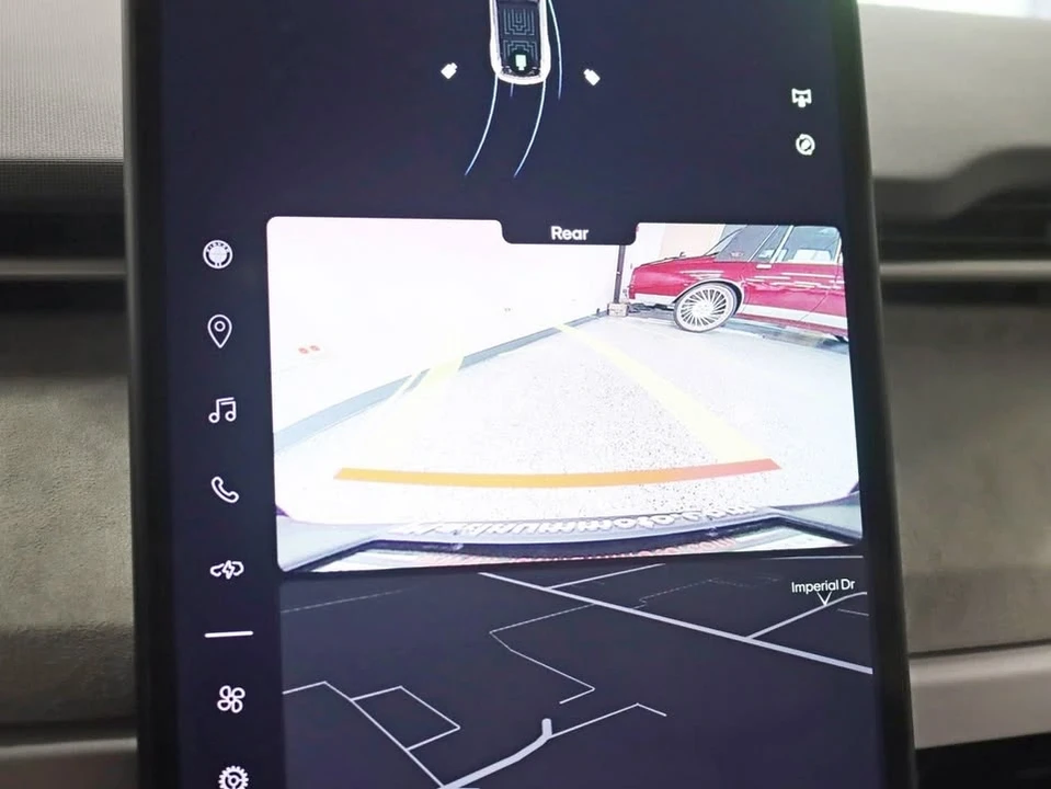 2023 Fisker Ocean - Image 17 of 20