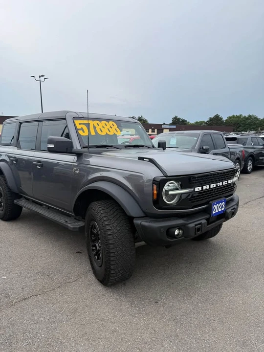 2023 Ford Bronco 6th Gen - Image 3 of 16