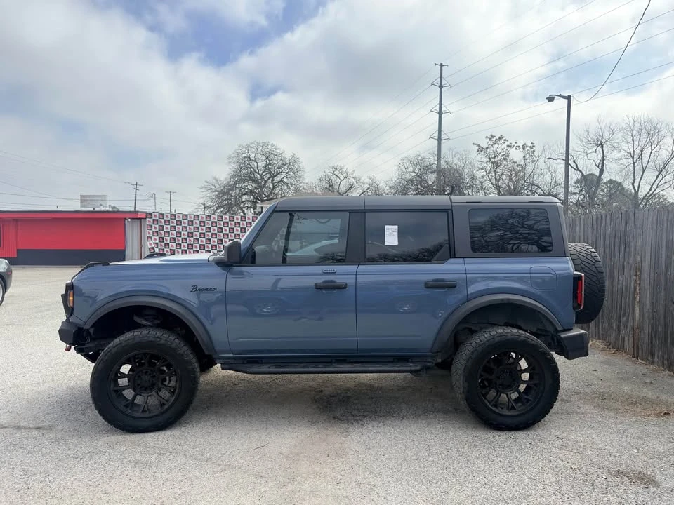 2023 Ford Bronco 6th Gen - Image 6 of 17