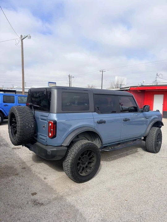 2023 Ford Bronco 6th Gen - Image 4 of 17