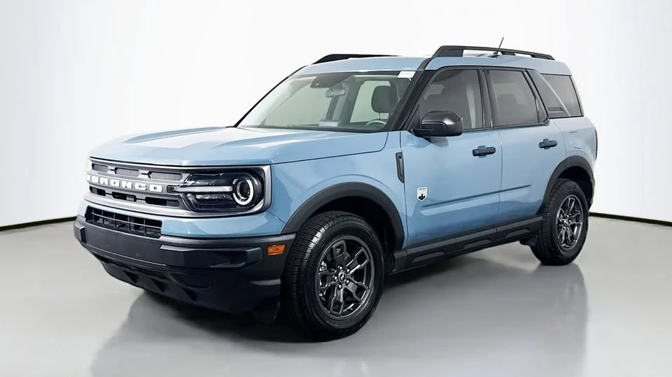 2023 Ford Bronco 6th Gen - Image 3 of 14