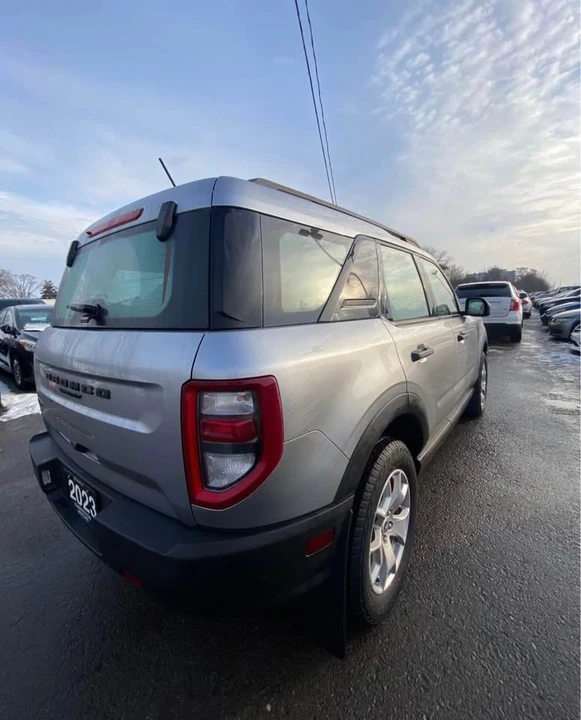2023 Ford Bronco 6th Gen - Image 7 of 12