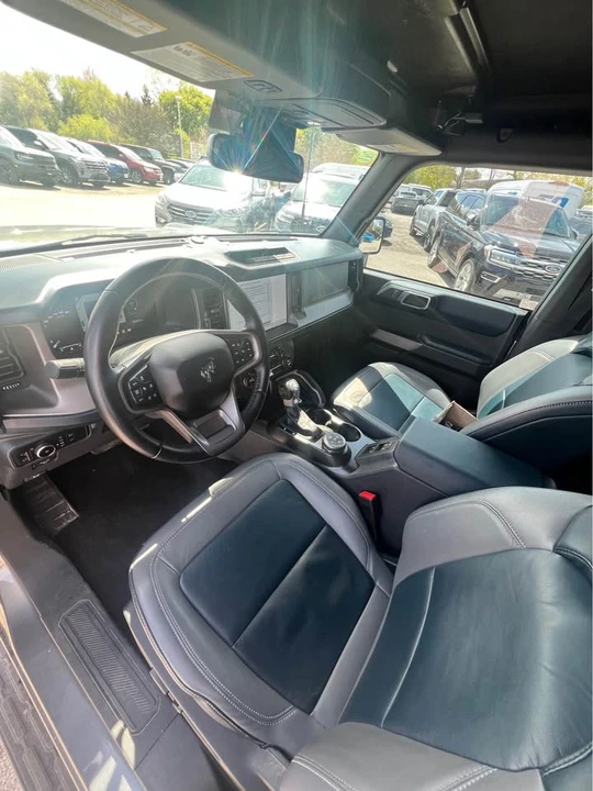 2023 Ford Bronco 6th Gen - Image 9 of 13