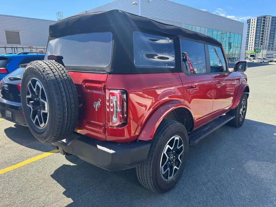 2023 Ford Bronco 6th Gen - Image 4 of 10