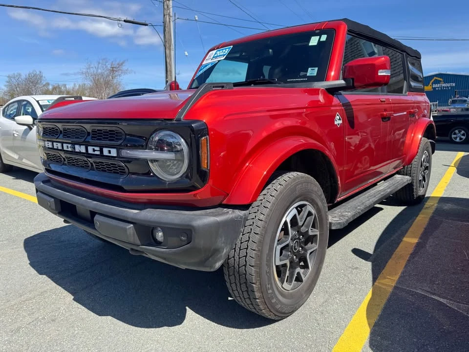 2023 Ford Bronco 6th Gen - Image 2 of 10