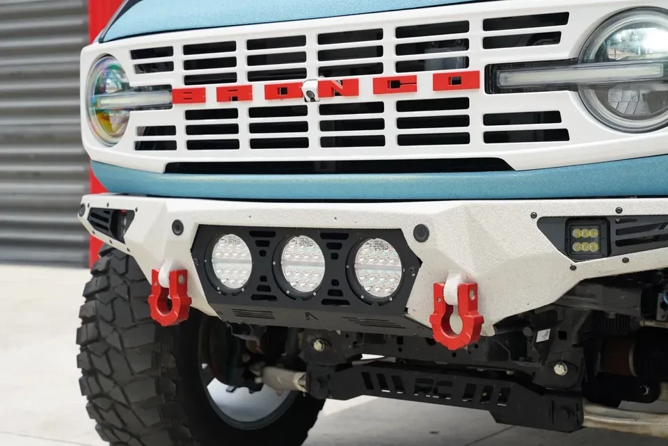 2023 Ford Bronco 6th Gen - Image 4 of 14