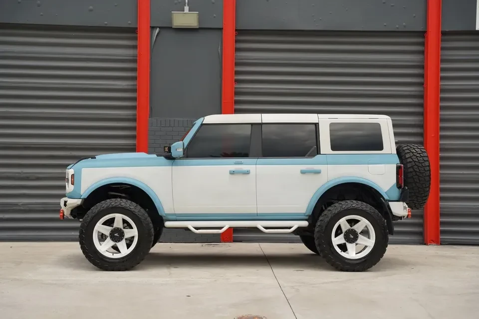 2023 Ford Bronco 6th Gen - Image 7 of 14