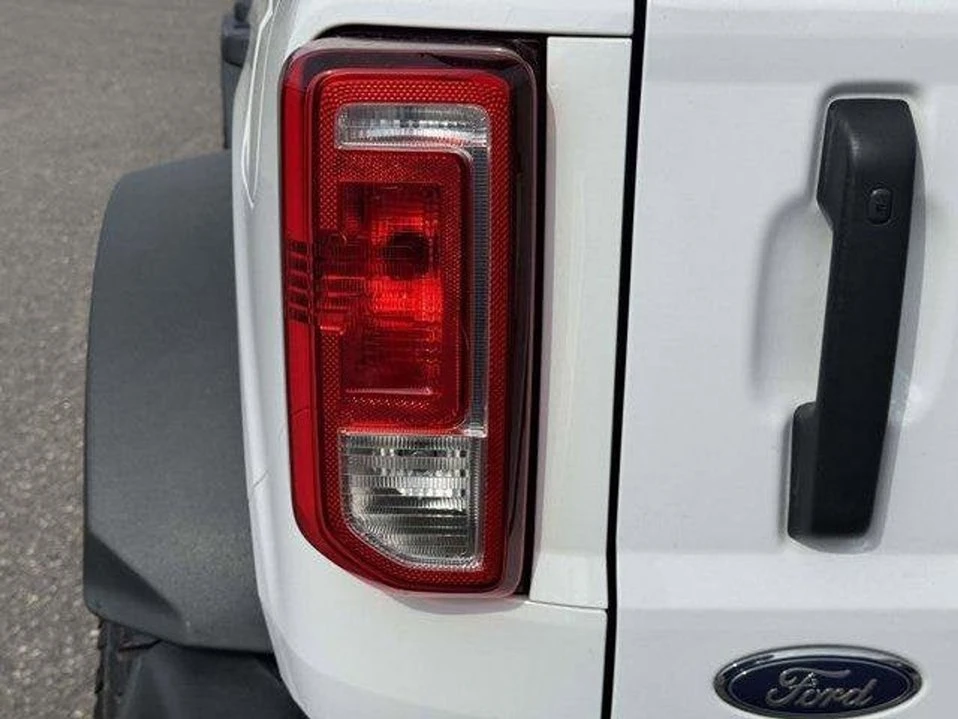 2023 Ford Bronco 6th Gen - Image 10 of 10