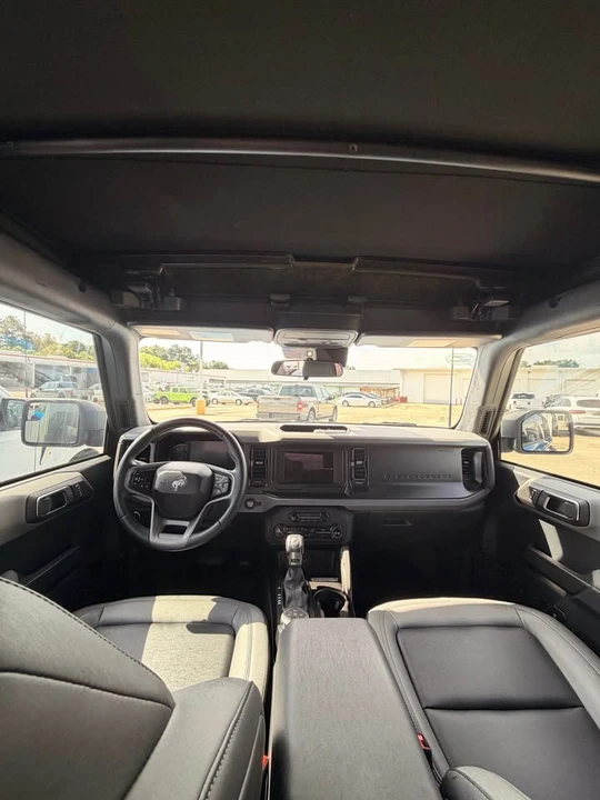 2023 Ford Bronco 6th Gen - Image 8 of 11
