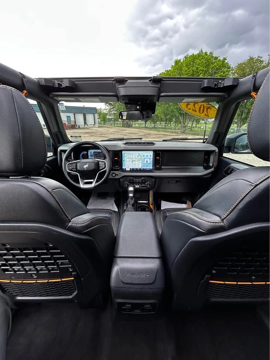 2023 Ford Bronco 6th Gen - Image 9 of 20