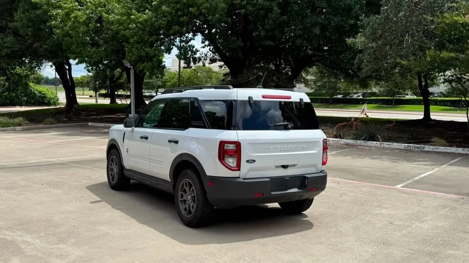2023 Ford Bronco 6th Gen - Image 3 of 10