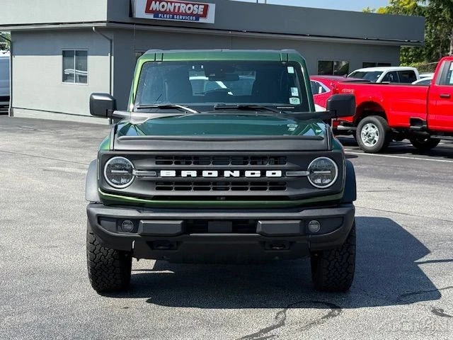 2023 Ford Bronco 6th Gen - Image 8 of 12