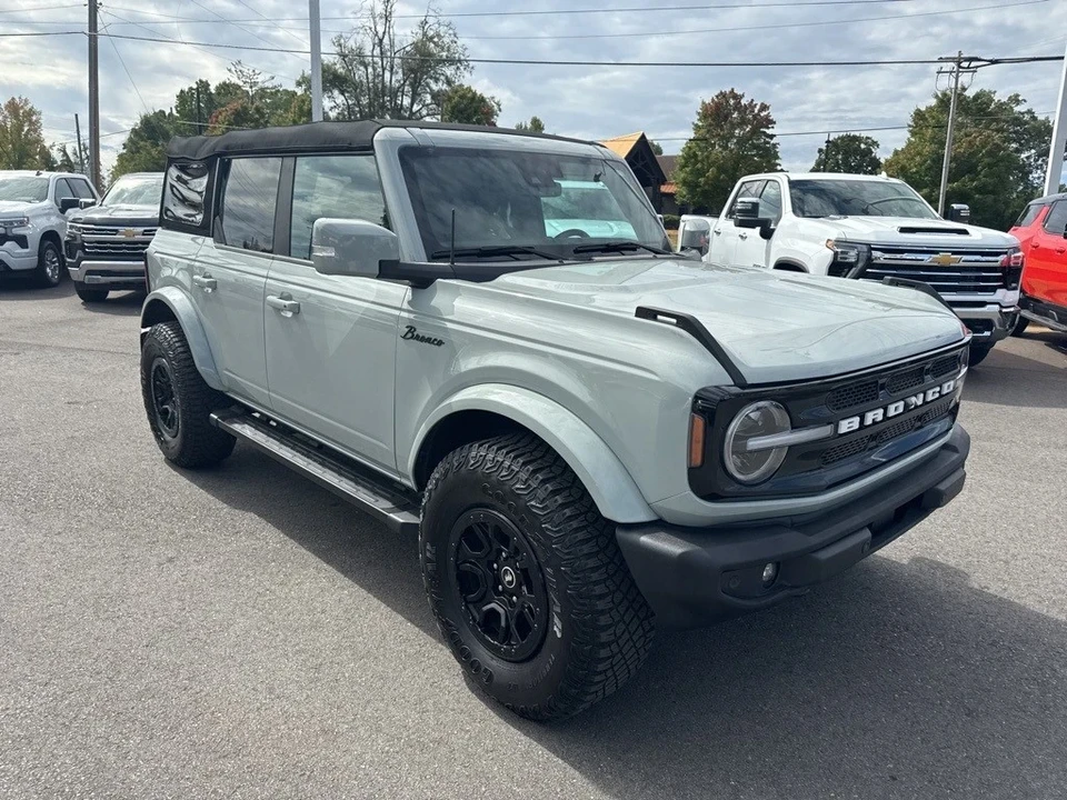 2023 Ford Bronco 6th Gen - Image 7 of 12