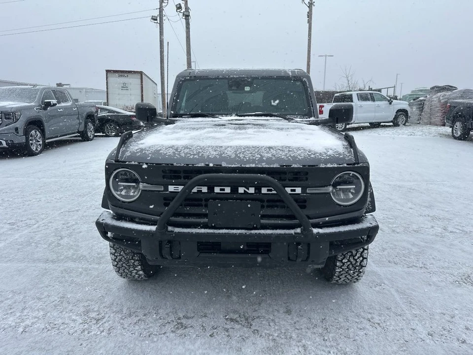 2023 Ford Bronco 6th Gen - Image 4 of 12