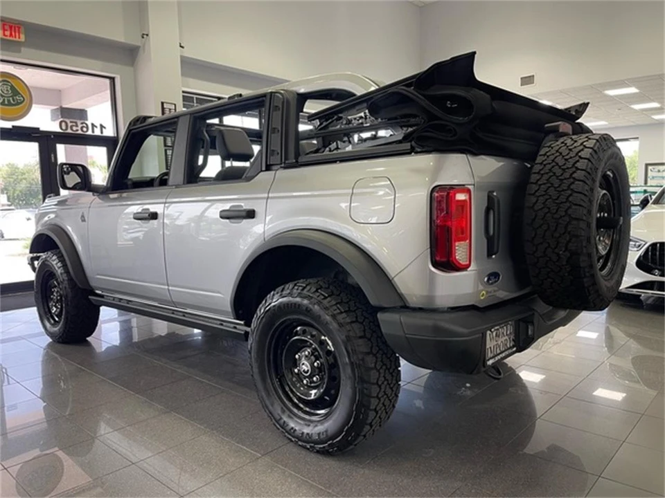2023 Ford Bronco 6th Gen - Image 3 of 31