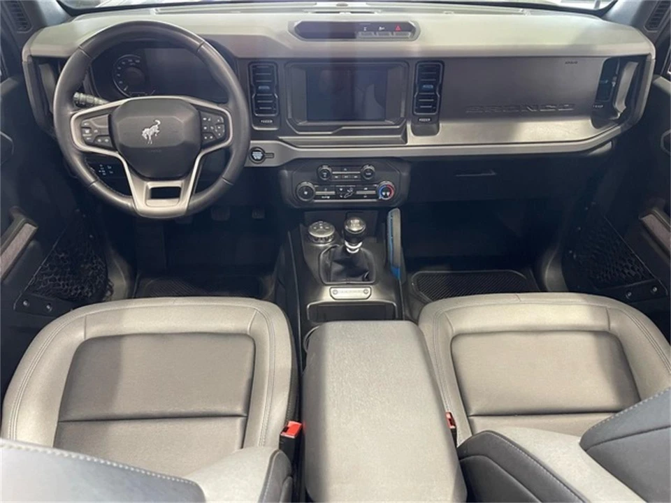 2023 Ford Bronco 6th Gen - Image 29 of 31
