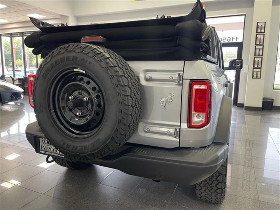 2023 Ford Bronco 6th Gen - Image 18 of 31