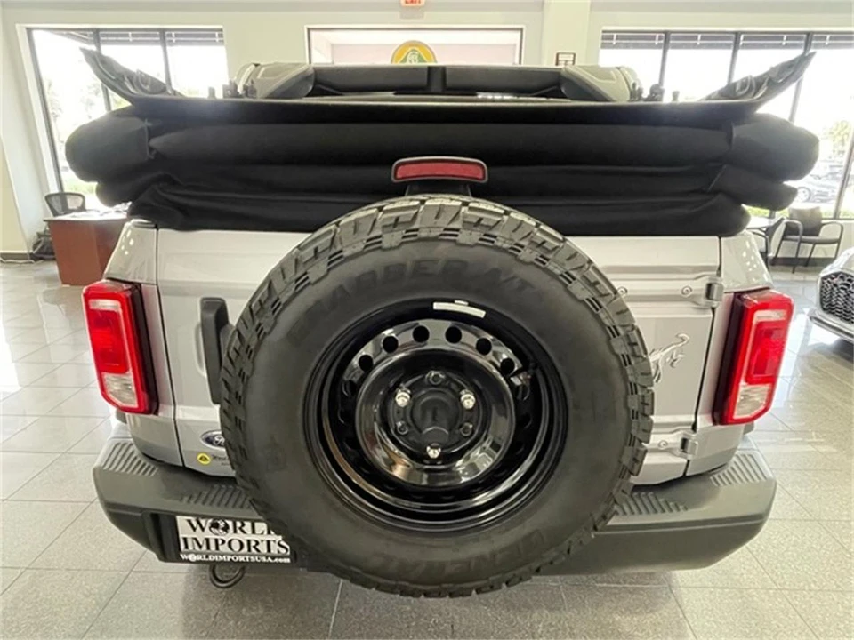 2023 Ford Bronco 6th Gen - Image 4 of 31