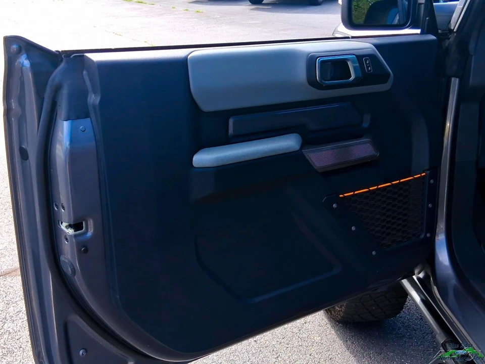 2023 Ford Bronco 6th Gen - Image 10 of 24