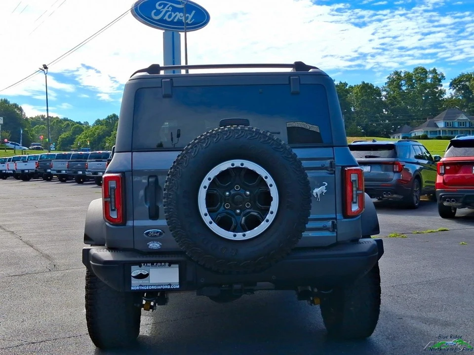 2023 Ford Bronco 6th Gen - Image 15 of 24